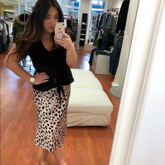 Meet your Posher, Ashley - Picture 1 of 1